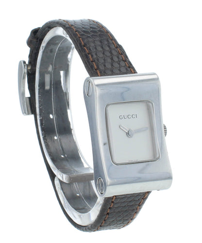 Pre-Owned Gucci 2300L Quartz Stainless Steel 17mm Silver Dial Ladies Watch