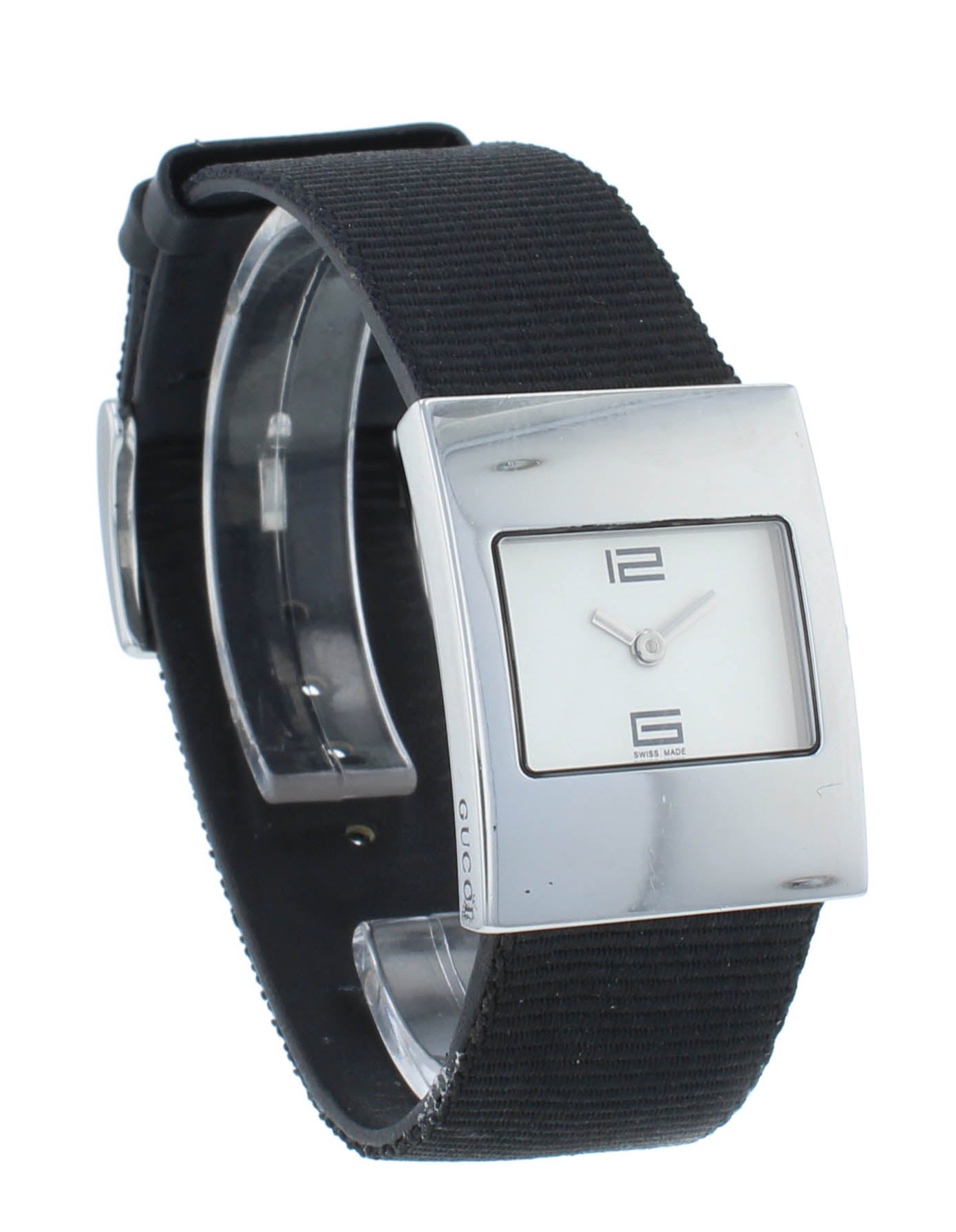 Pre-Owned Gucci 4900L Quartz Steel 23mm White Dial Textile Strap Ladies Watch